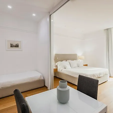 Rg7 Apartment